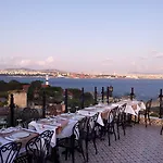 Hotel Mytra 3*