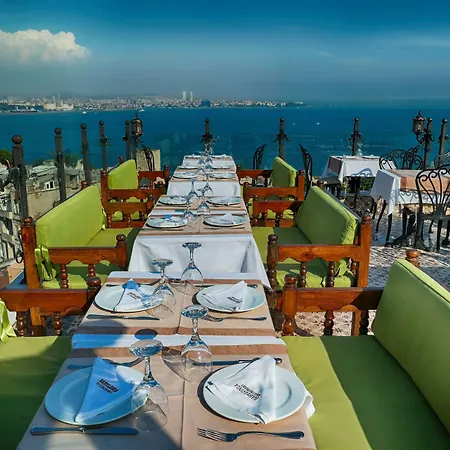 ホテル ミトラ 3*