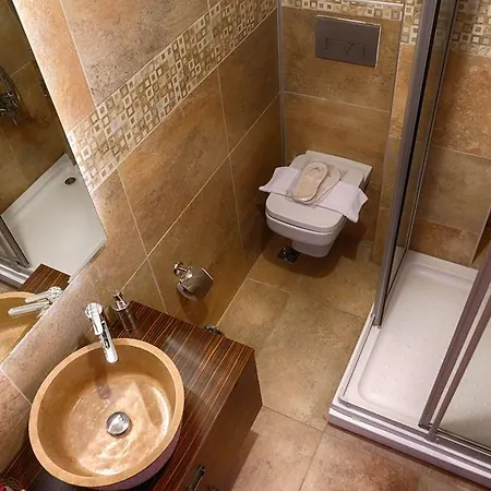 ミトラ イスタンブール